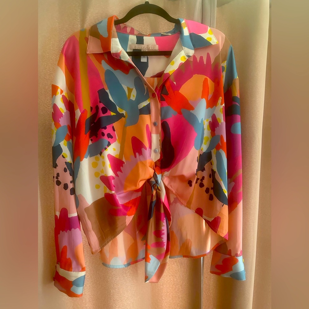 Hutch “Robbie” tie front blouse.